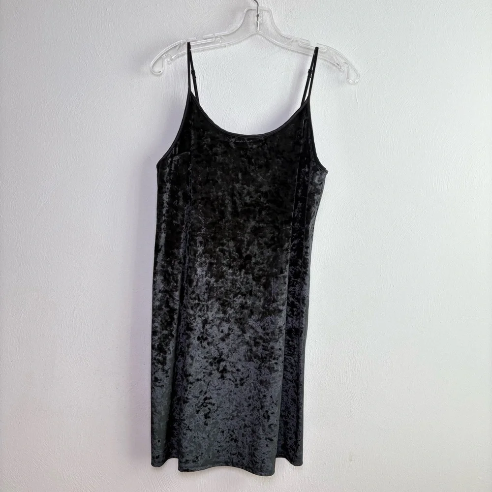 Victoria’s Secret Crushed Velvet Whimsigoth Romantic Slip Dress Nightgown M/L